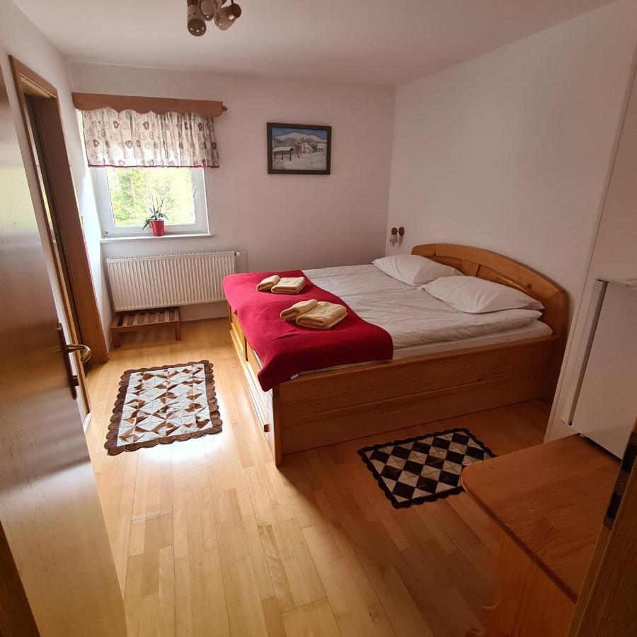 Penzion Pr' Betel Jesenice Exterior foto