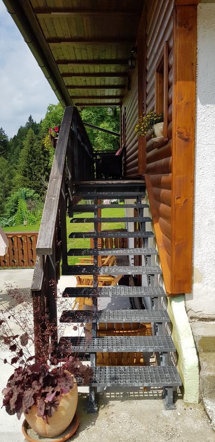 Penzion Pr' Betel Jesenice Exterior foto